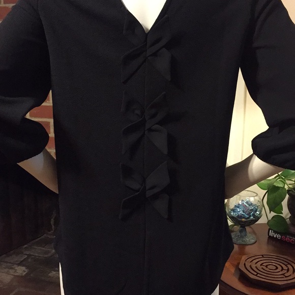 NWT Chico’s top - Picture 2 of 8